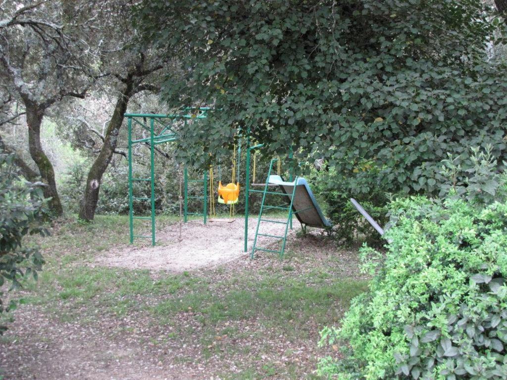 Domaine Du Bois Gite Marion Galargues المظهر الخارجي الصورة